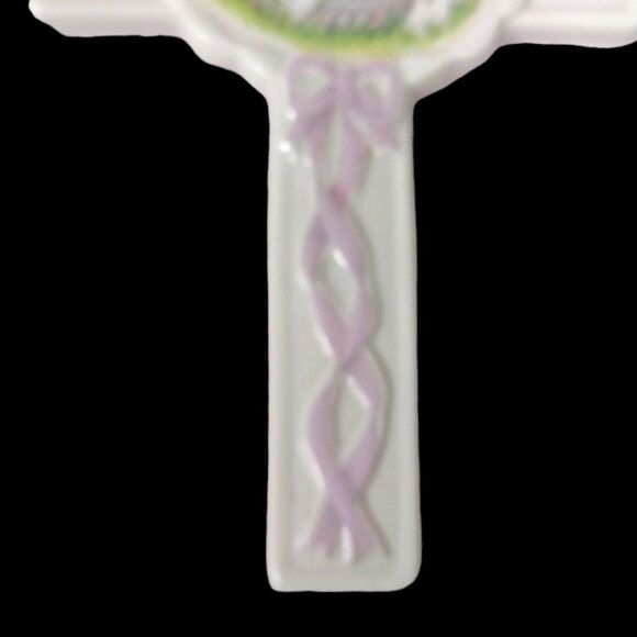 1991 Vintage Betty Chaisson Ceramic Cross Baby and Crib #44512 Made in Japan - Picture 5 of 7